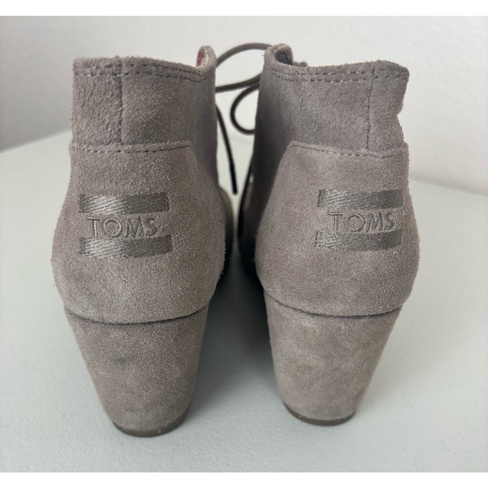 Tom’s Taupe Suede Leather Desert Wedge Ankle Boots Size 9.5 - Picture 4 of 10